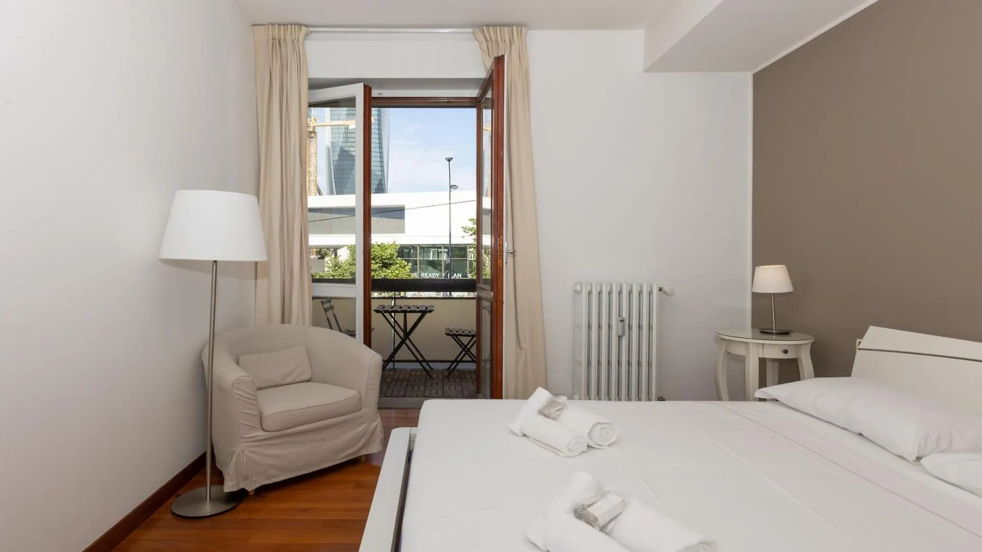 Ampio Bilocale City Life - Mirable Pm Milano 0*,
