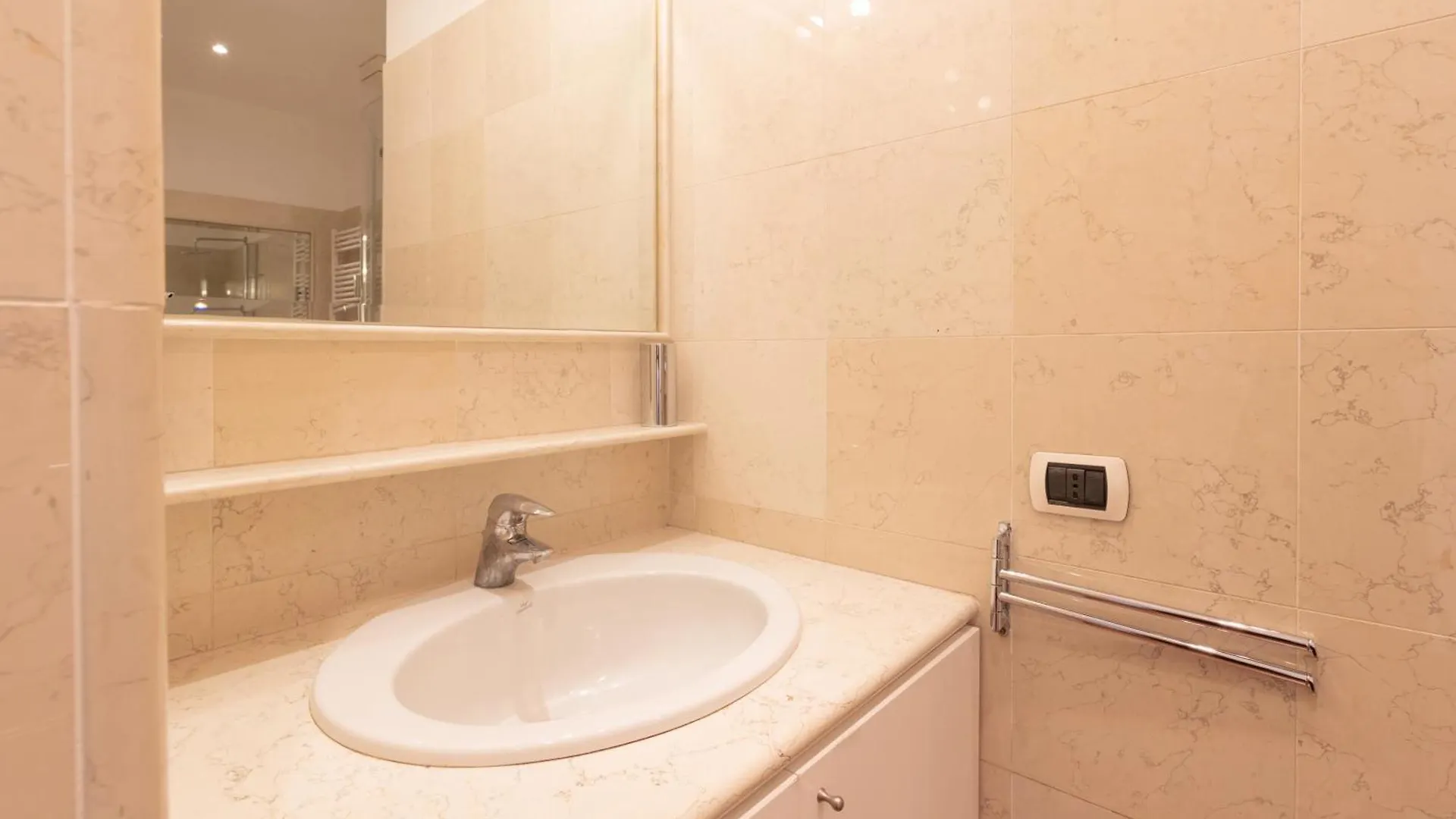 Appartamento Ampio Bilocale City Life - Mirable Pm Milano
